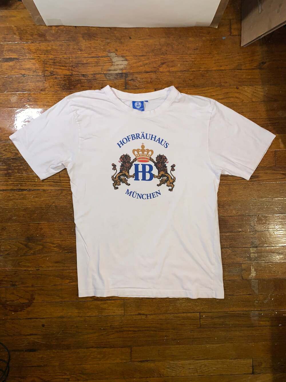 Hofbrauhaus Munchen Lion Crest German Beer T Shirt White L/XL Oktoberfest